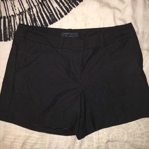 NWOT Nike Golf Dri Fit Shorts